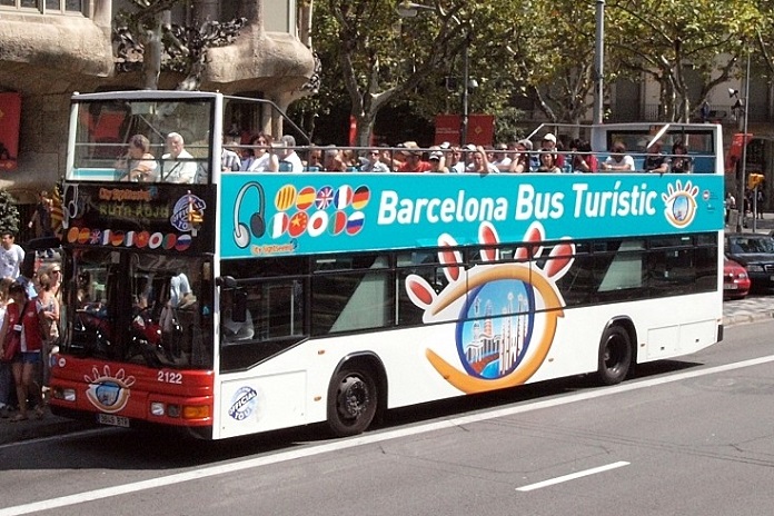 اتوبوس گردشگری بارسلون