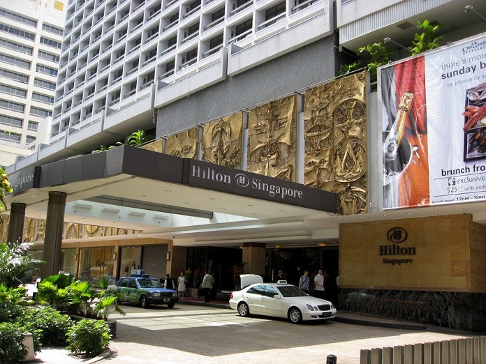 مرکز خرید Hilton