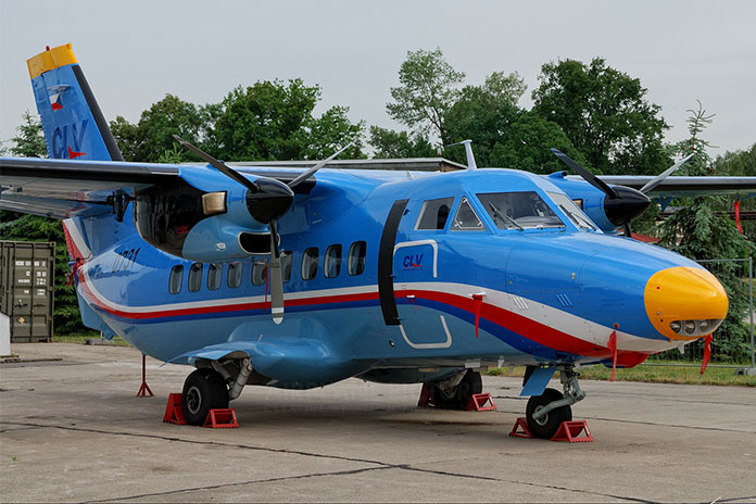 هواپیمای Czech LET 410 2013