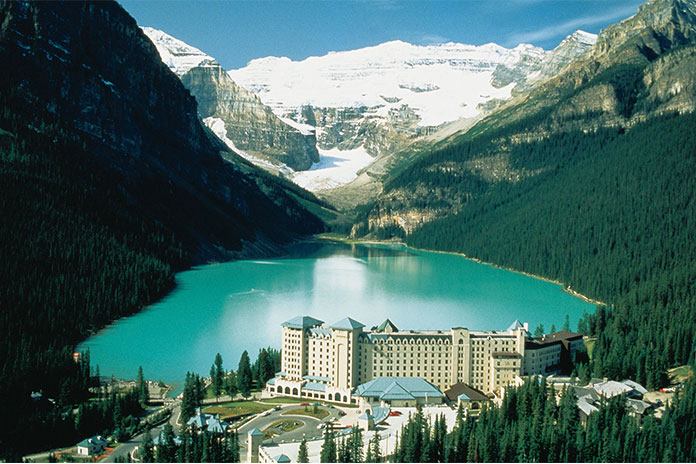 فارمونت شاتو - بهترین هتل های ریزورت کانادا