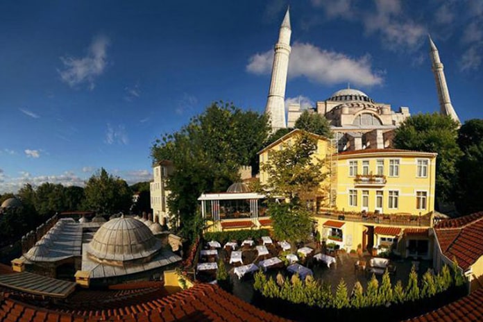ساری کوناک، از بهترین هتل های 4 ستاره استانبول