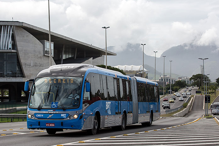 اتوبوس های BRT در سفر به ریو دو ژانیرو