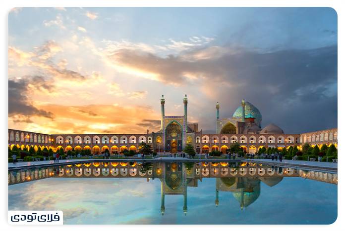 بهترین فصل سفر به اصفهان