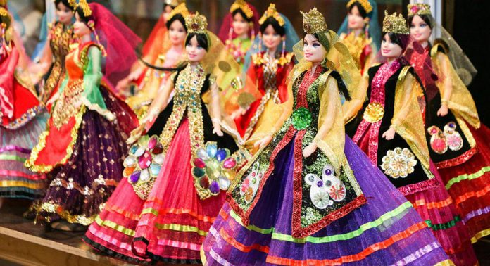عروسک های بومی ایران