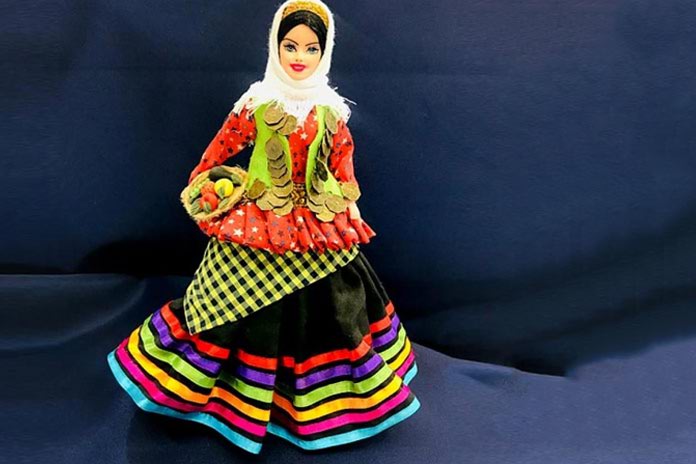 مینا بازی یکی از عروسک های بومی ایران