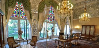 کاخ صاحبقرانیه یکی از کاخ های تهران