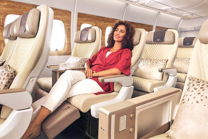 پرواز پریمیوم اکونومی هواپیمایی امارات راه‌اندازی شد