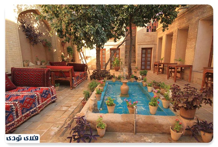 ماه منیر، از بهترین اقامتگاه های سنتی شیراز