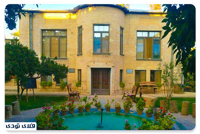 خانه باغ ایرانی شیراز