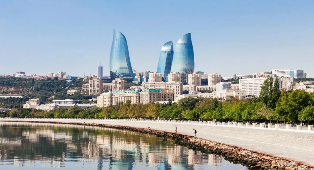 بهترین زمان سفر به باکو | اروپای نزدیک ایران! بهترین زمان سفر به باکو | اروپای نزدیک ایران!