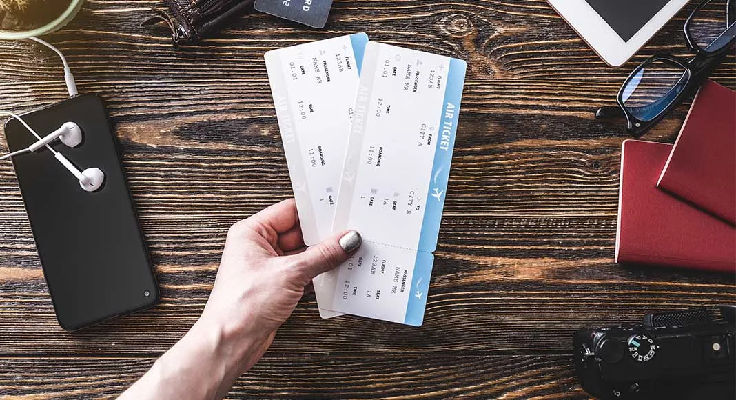 Plane Ticket for Students تخفیف دانشجویی بلیط هواپیما