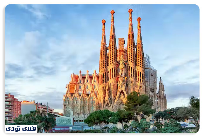 کلیسای فامیلیا بارسلونا | Basílica de la Sagrada Família