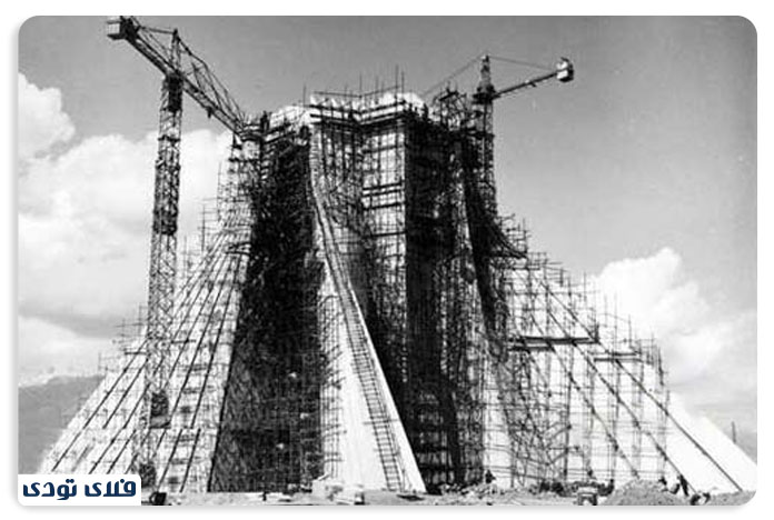 تاریخچه ساخت برج آزادی