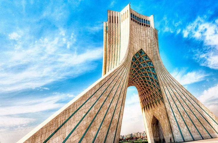 برج آزادی | نمادی استوار در ایران معاصر