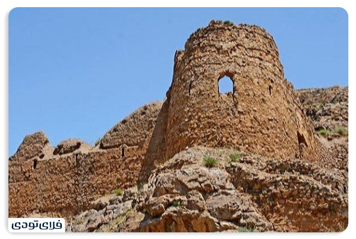 قلعه ملک کیومرث از جاهای دیدنی نوشهر