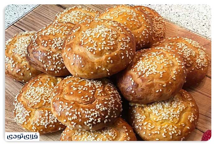 نان کماج از سوغاتی های همدان