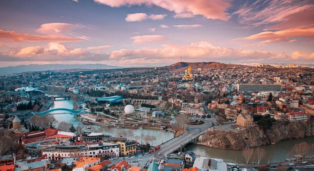 Georgia Travel Guide راهنمای سفر به گرجستان