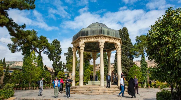 حافظیه و آرامگاه حافظ شیرازی | آنچه باید بدانید معرفی حافظیه و آرامگاه حافظ شیرازی