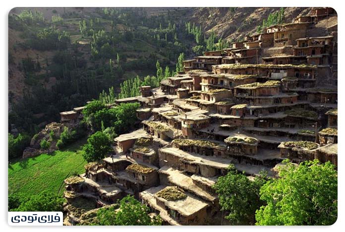 روستای سرآقاسید از جاهای دیدنی کوهرنگ