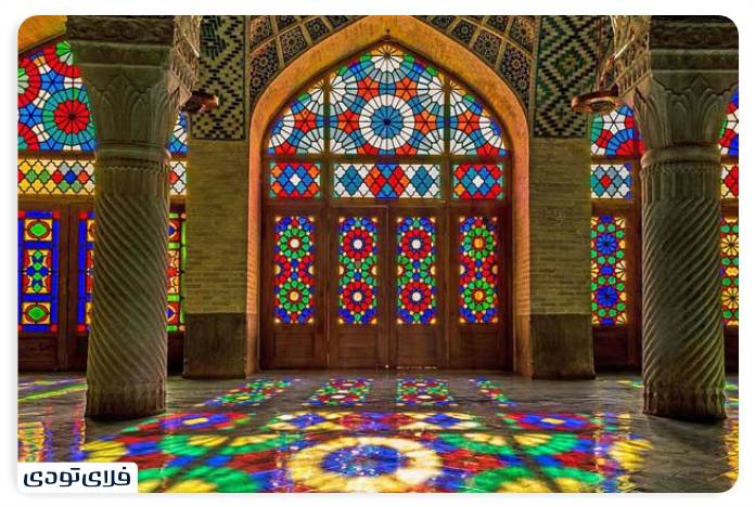  عکاسی در مسجد رنگی شیراز