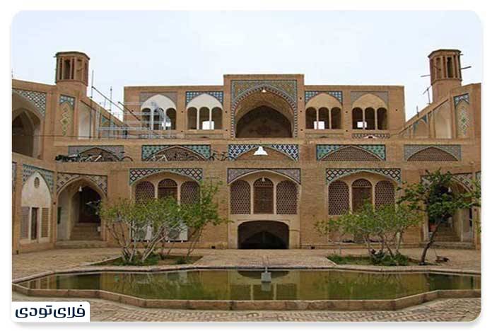 معروف ترین جاهای دیدنی کاشان | شهر گل و گلاب
