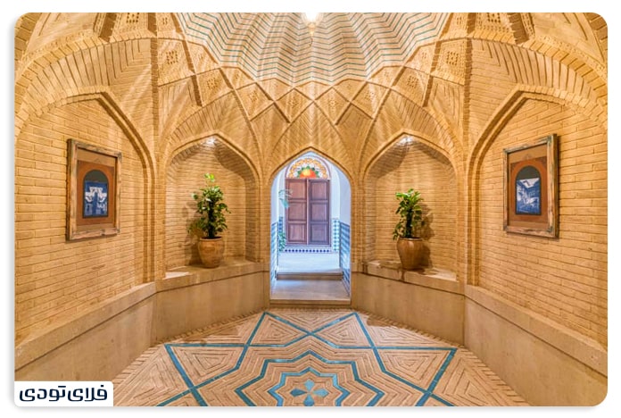 هتل ایرانمهر، از بهترین اقامتگاه های بومگردی شیراز