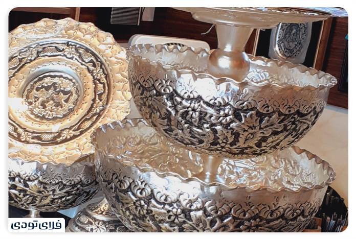 سوغات زنجان | از چاقوهای تیز تا قالی‌های نفیس