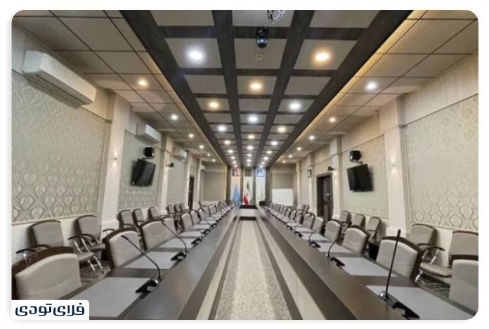 کاخ نیاوران پاییز در کاخ نیاوران | جادوی رنگها در قلب تهران