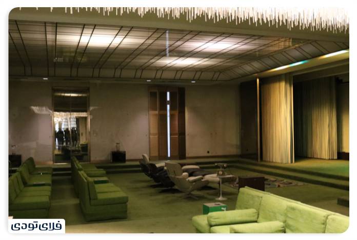 کاخ نیاوران پاییز در کاخ نیاوران | جادوی رنگها در قلب تهران