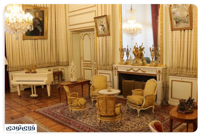 کاخ نیاوران پاییز در کاخ نیاوران | جادوی رنگها در قلب تهران