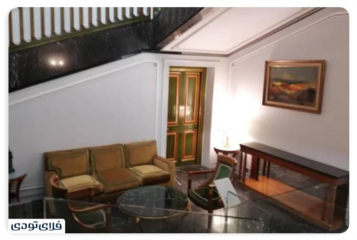 کاخ نیاوران پاییز در کاخ نیاوران | جادوی رنگها در قلب تهران