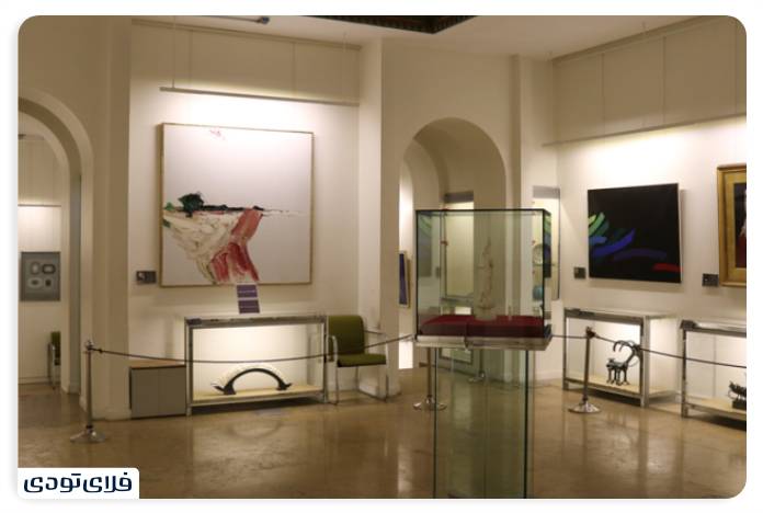 کاخ نیاوران پاییز در کاخ نیاوران | جادوی رنگها در قلب تهران