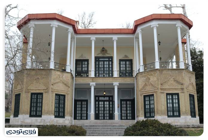 کاخ نیاوران پاییز در کاخ نیاوران | جادوی رنگها در قلب تهران