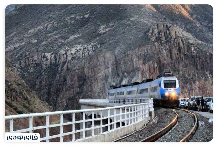 ایستگاه راه آهن رشت 