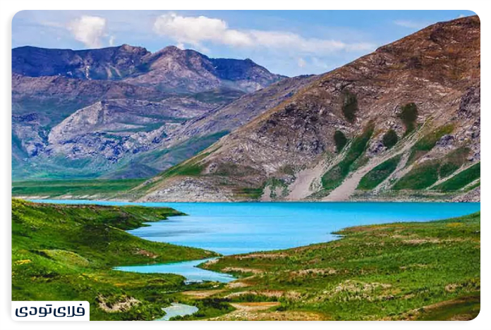 دریاچه نئور