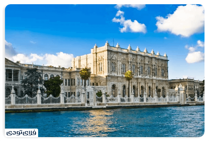 کاخ دلما باغچه