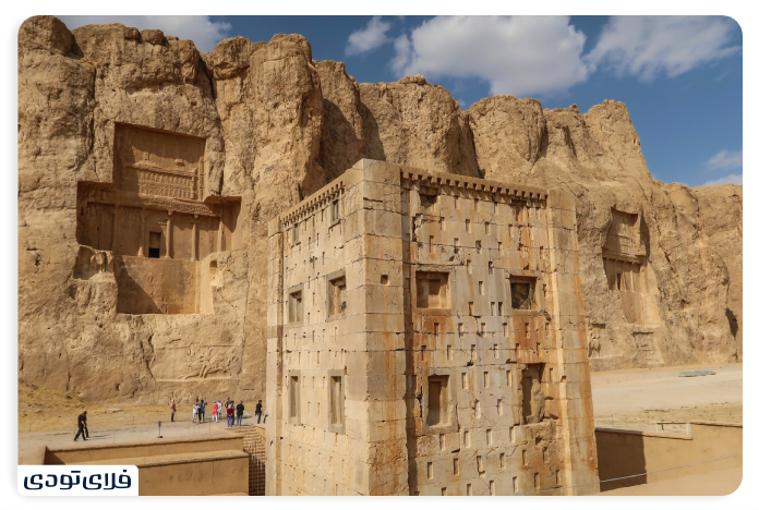 جاهای دیدنی اطراف شیراز نقش رستم