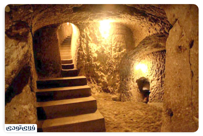 شهر زیرزمینی نوش‌آباد