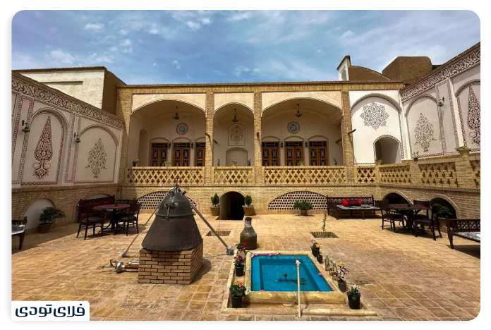 جاهای دیدنی آران و بیدگل اقامتگاه سنتی باران آران و بیدگل