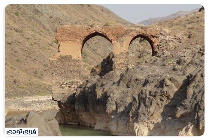 جاهای دیدنی میانه پل پردلیس میانه