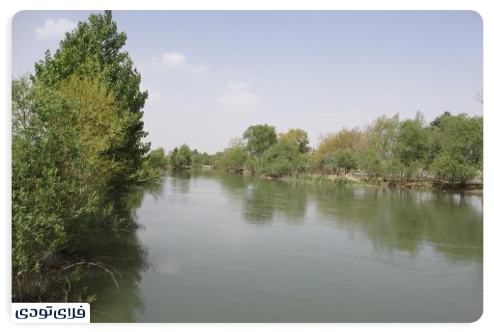 سده لنجان از جاهای دیدنی لنجان اصفهان