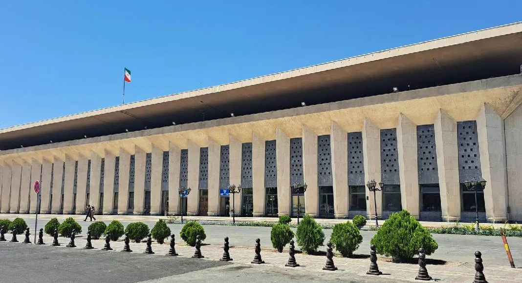 هرآنچه باید درباره ایستگاه راه آهن تبریز بدانید