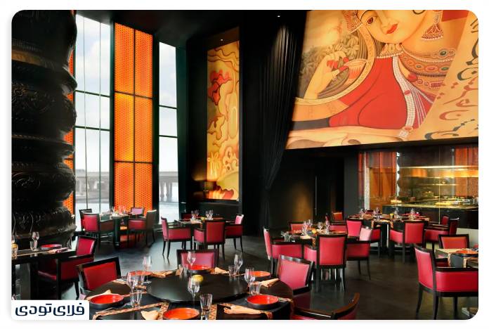 رستوران رنگ محل