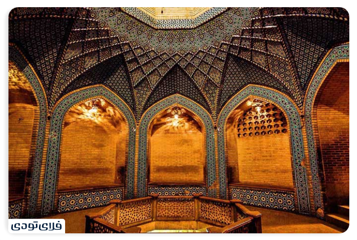 آرامگاه سعدی حوض ماهی سعدیه شیراز