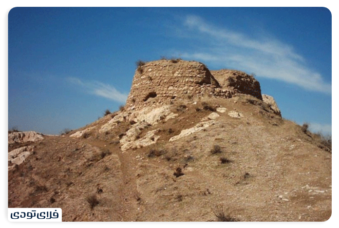 آرامگاه سعدی قلعه ساسانی فهندژ