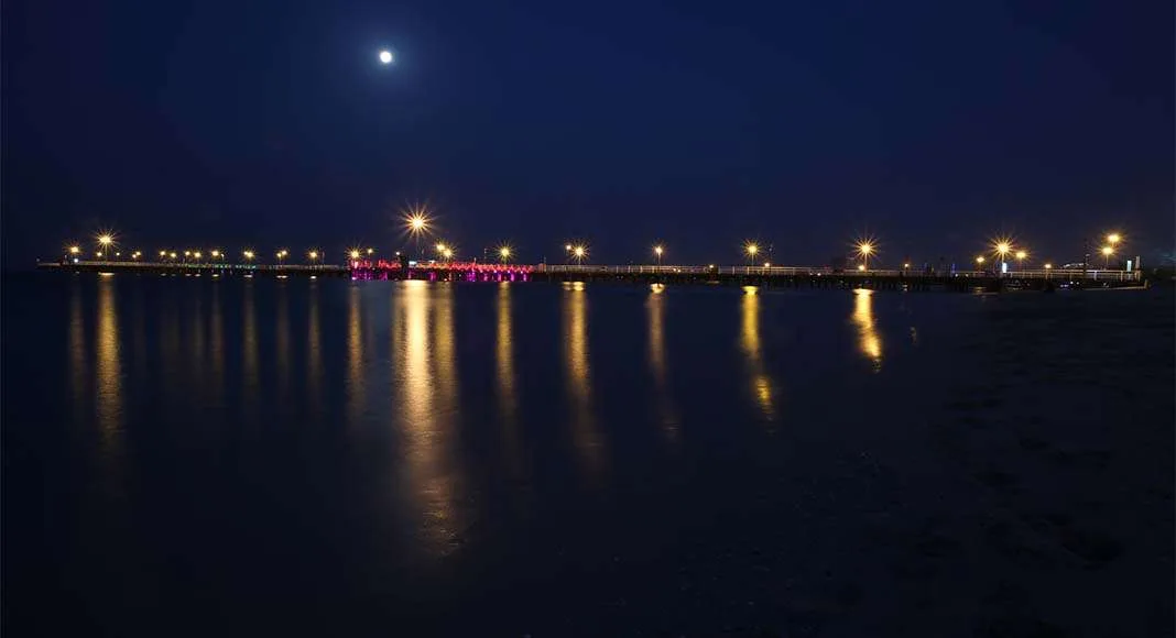 اسکله تفریحی کیش