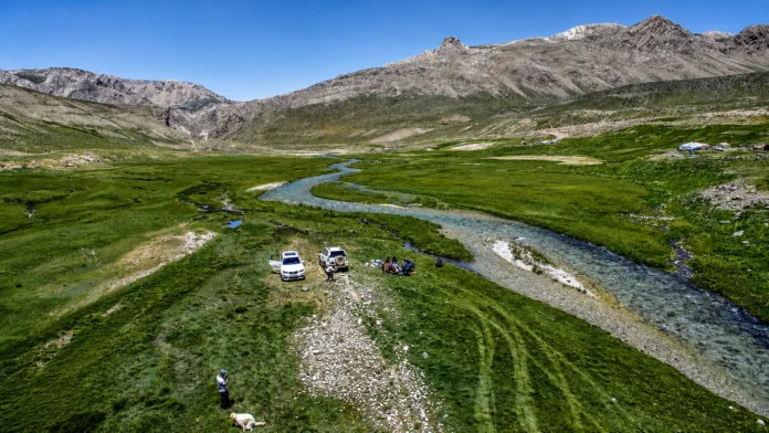 one-day-trips-near-tehran.jpg جاهای دیدنی اطراف تهران برای سفر یک روزه