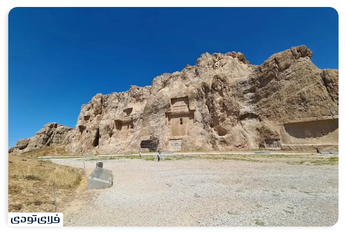 تاریخچه نقش رستم شیراز