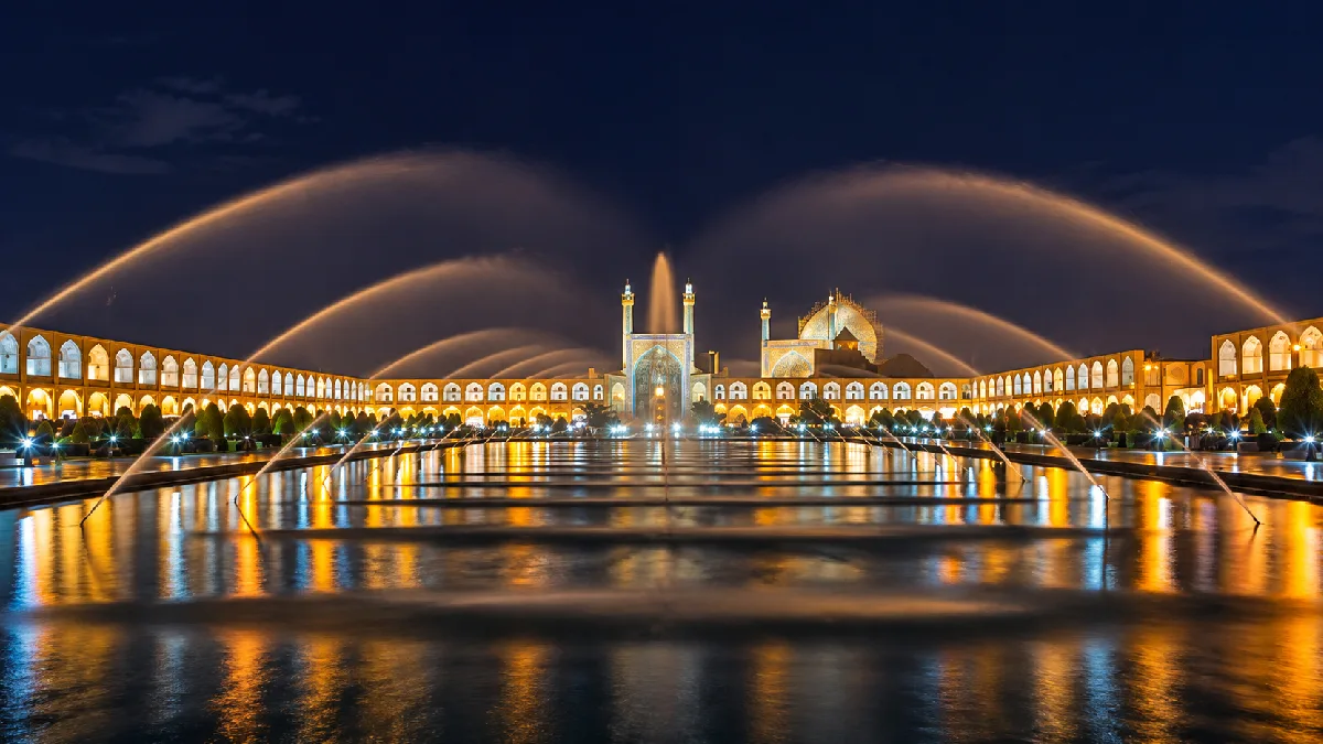 جاهای دیدنی اصفهان در شب؛ اصفهان گردی در شب