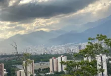 چشم انداز تهران از پارک جنگلی لویزان